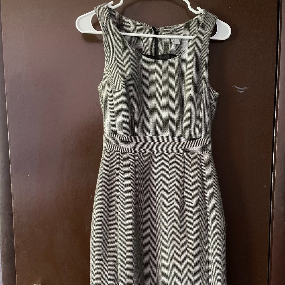 Professional Dress H&M size 4 (small)